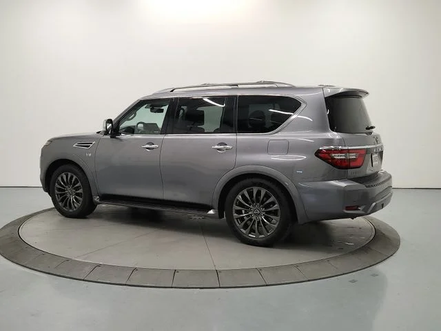 Used 2022 Gray Nissan Platinum image 6
