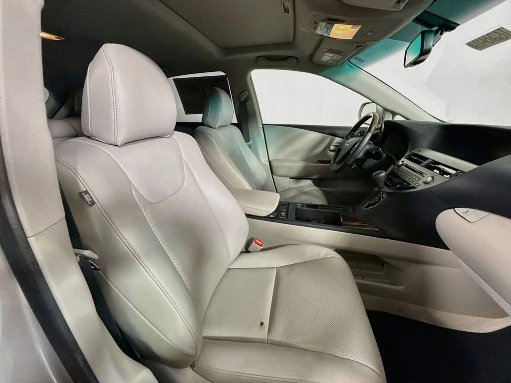 Used 2012 Tungsten Pearl Lexus Base image 27