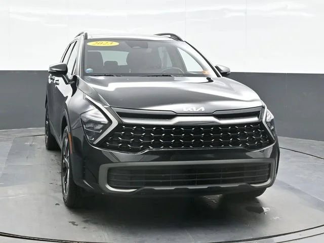 Used 2023 Black Kia X-Line image 6