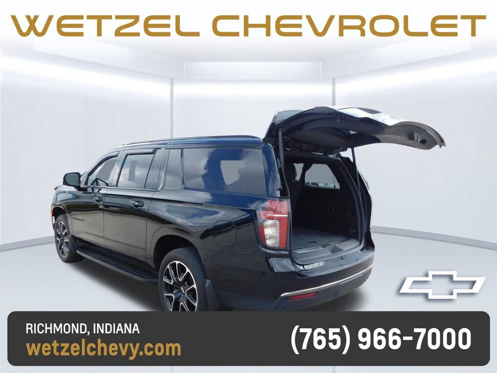 2022 Chevrolet Suburban RST - Photo 26