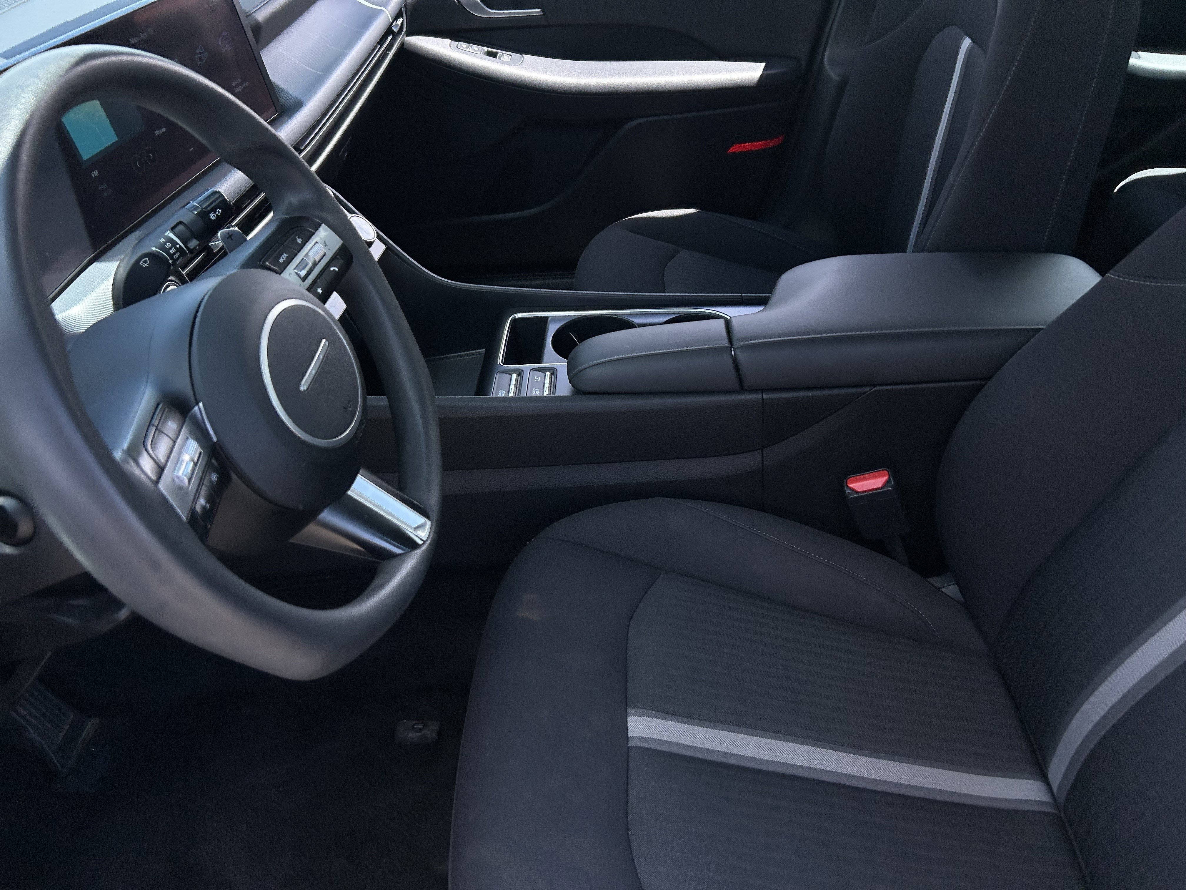 Certified Used 2024 Onyx Black Hyundai SEL image 27