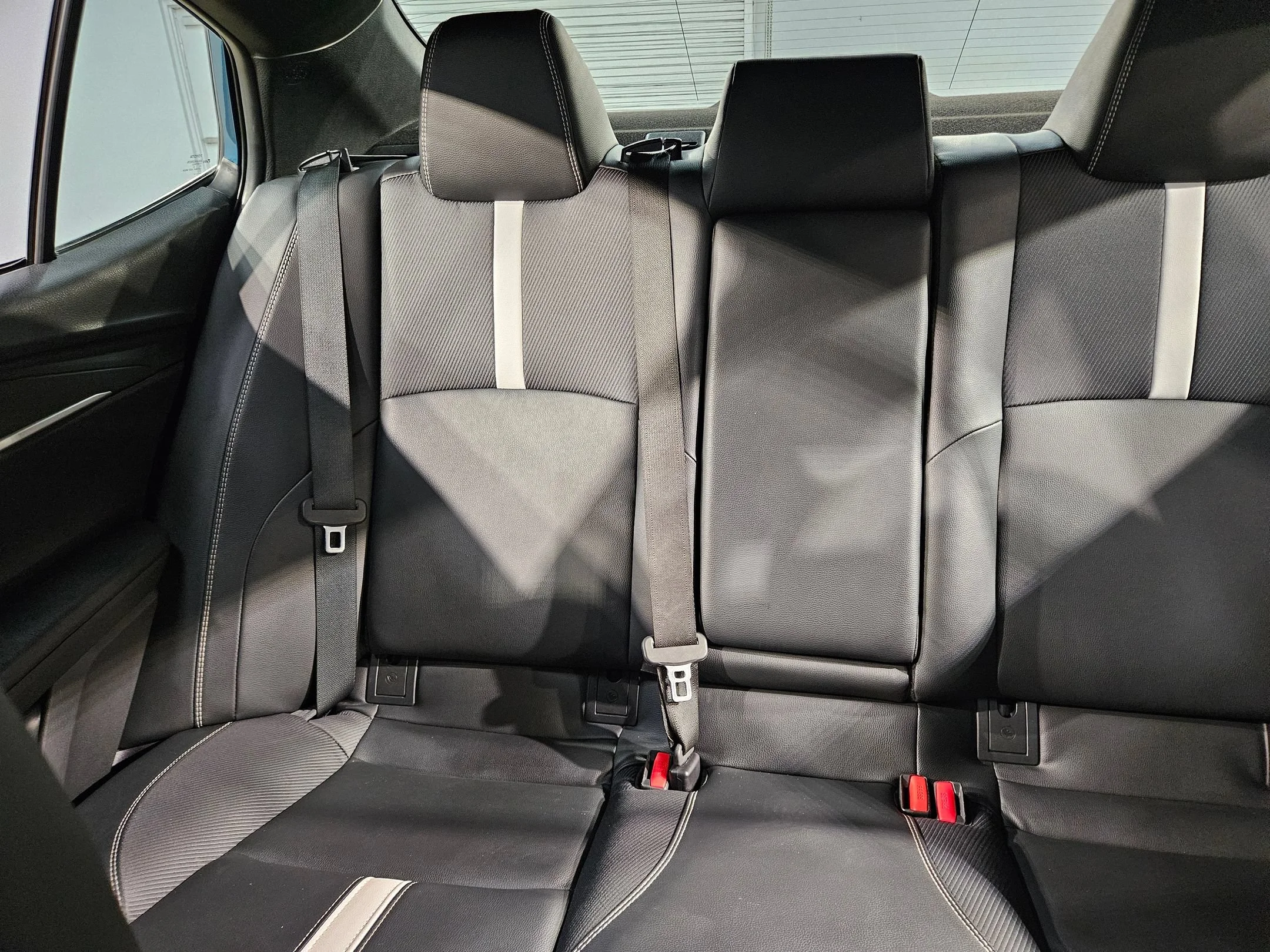 Used 2025 Ocean Gem Toyota SE image 12