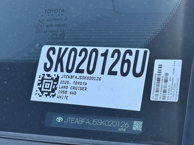 Used 2025 White Toyota 1958 image 33