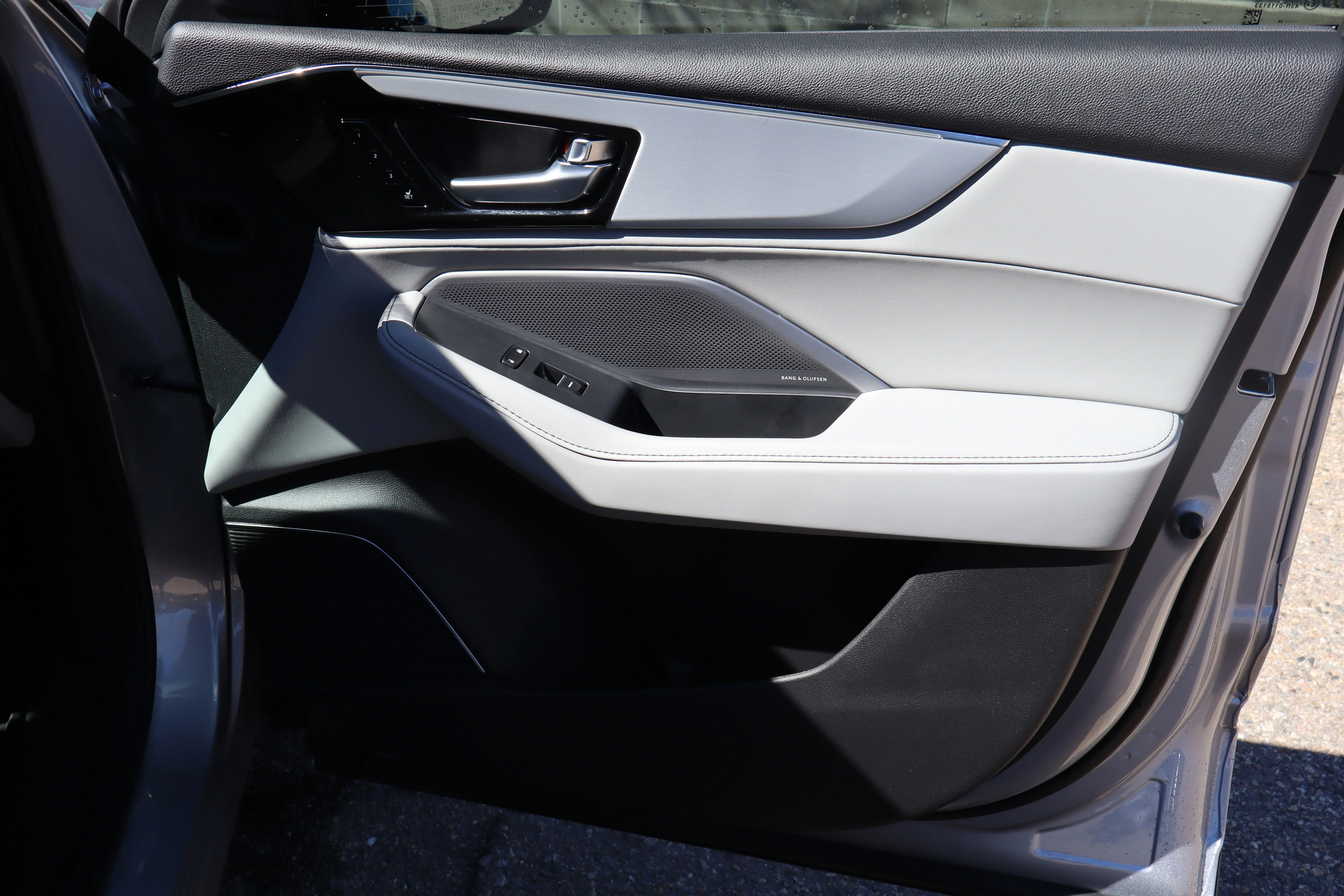 New 2026 Solar Silver Metallic Acura w/Technology Package image 34