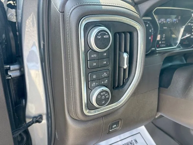 Used 2020 Gray GMC Denali image 29