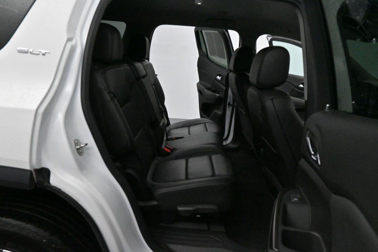 Used 2023 Summit White GMC SLT image 35