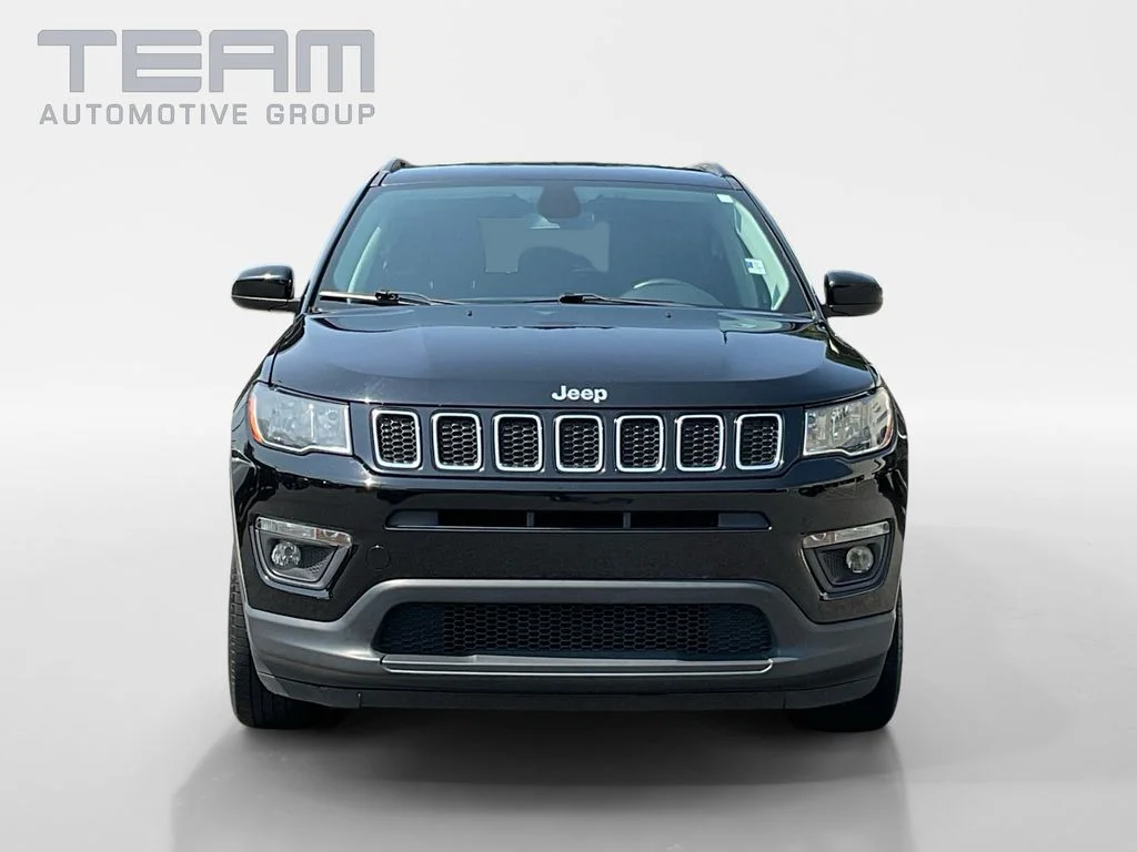 Used 2021 Black Jeep Latitude image 2