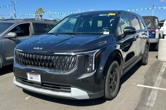 Used 2025 Gray Kia LXS image 2