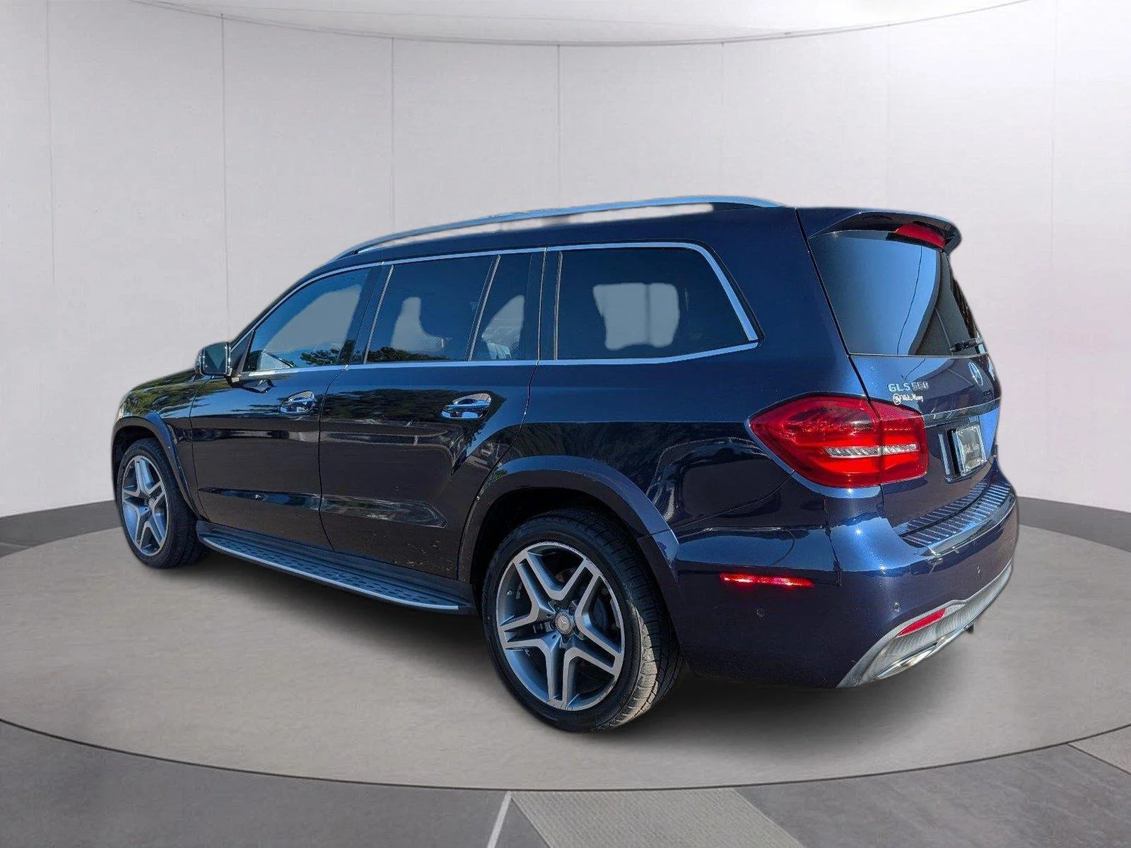 Used 2017 Lunar Blue Metallic Mercedes-Benz GLS 550 image 5