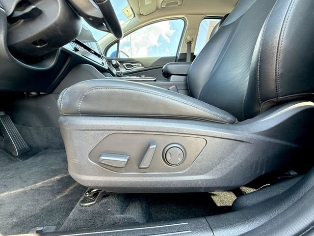 Used 2023 Blue Kia EX image 12