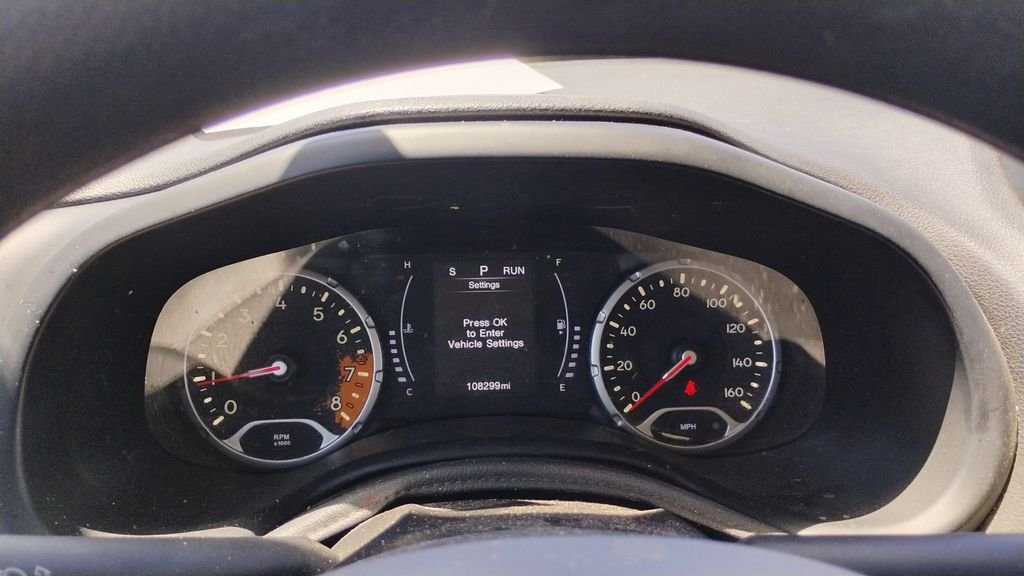 Used 2017 White Jeep Sport image 10