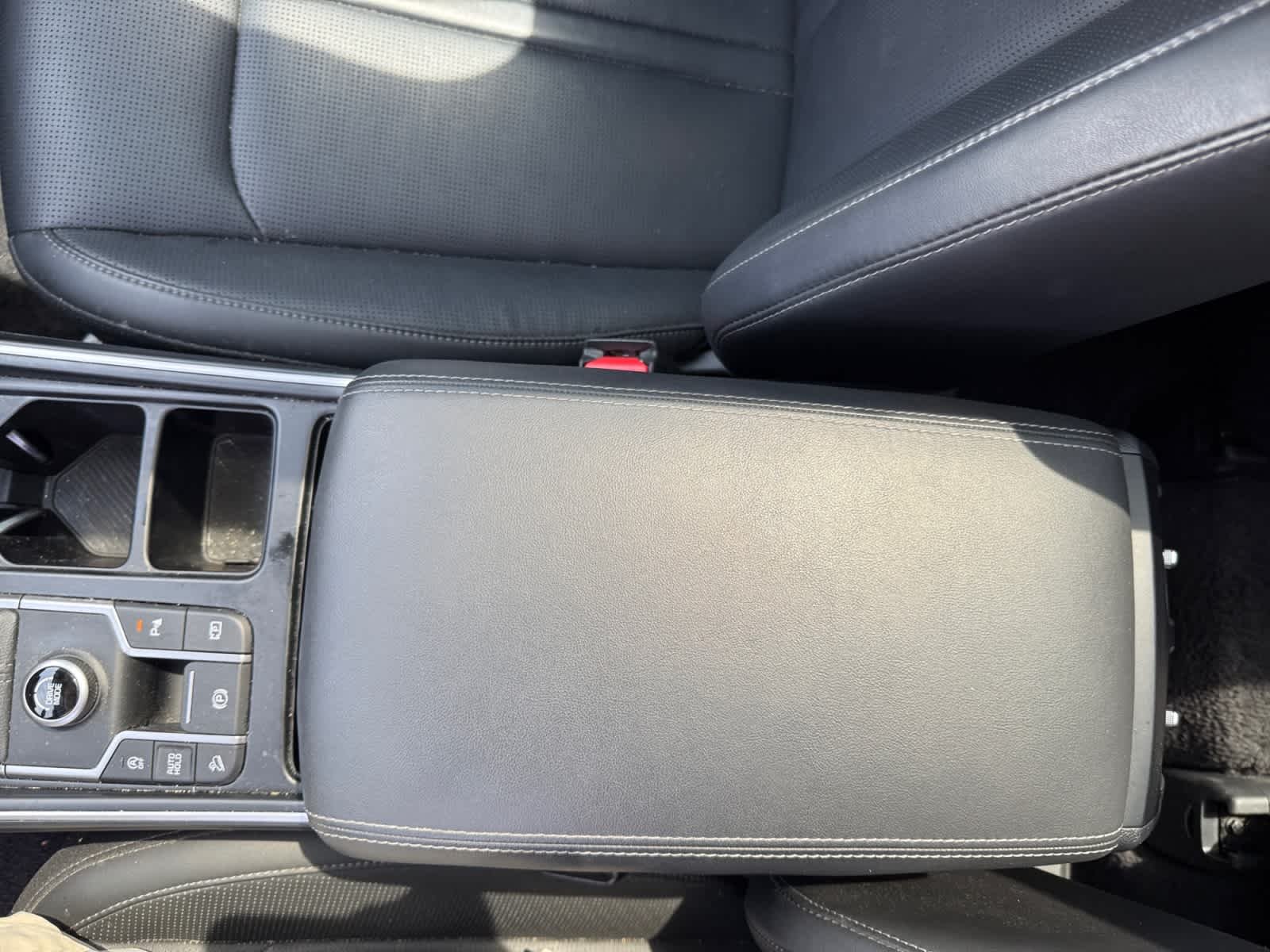 Used 2024 Glacial White Pearl Kia EX image 18