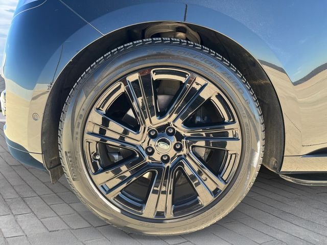 Certified Used 2023 Santorini Black Metallic Land Rover SE image 9