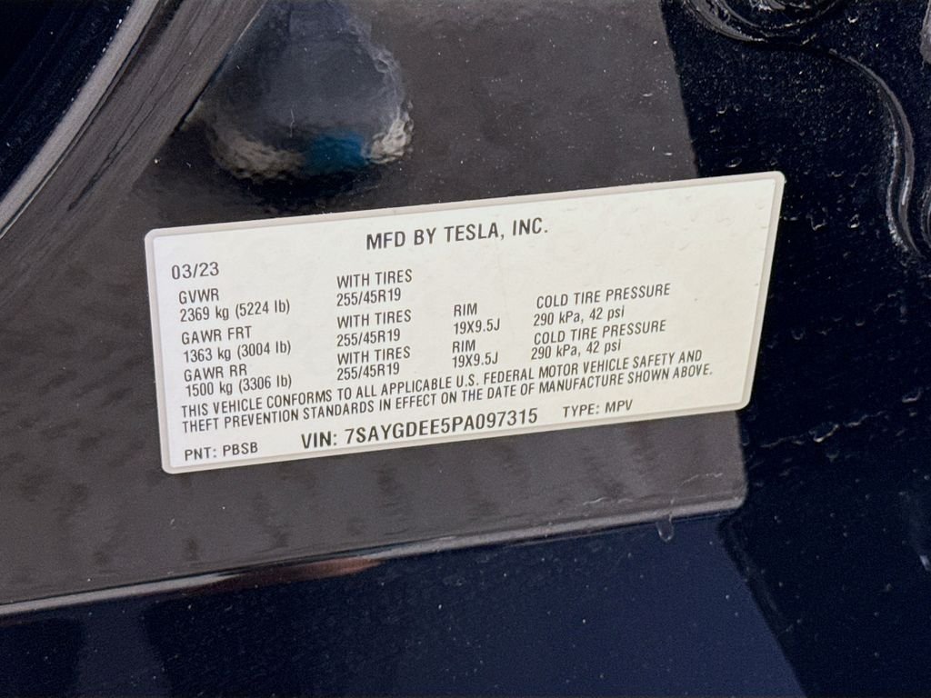 Used 2023 Solid Black Tesla Long Range image 32
