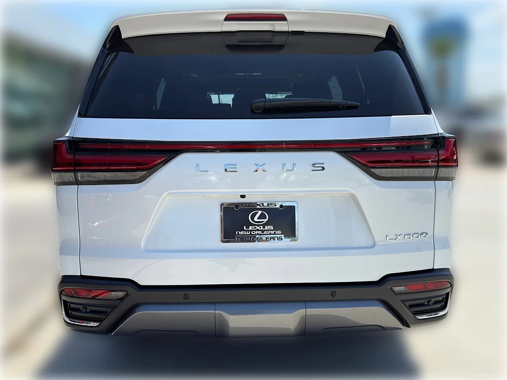 New 2026 Eminent White Pearl Lexus LUXURY image 12