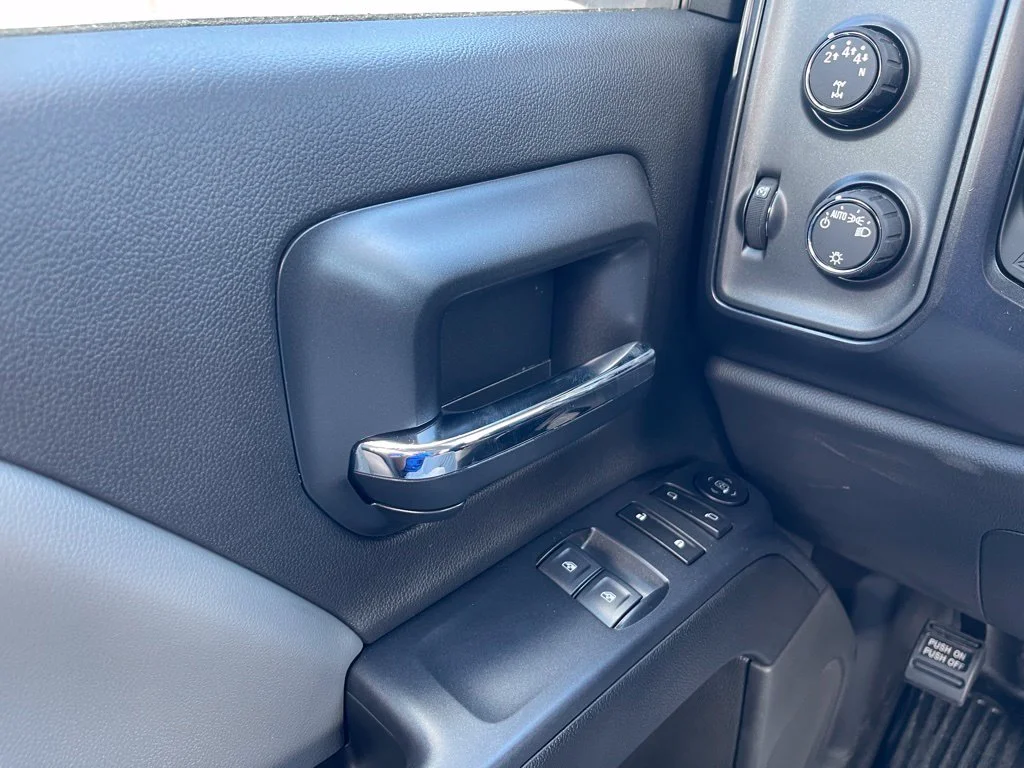 Used 2024 Summit White Chevrolet 11