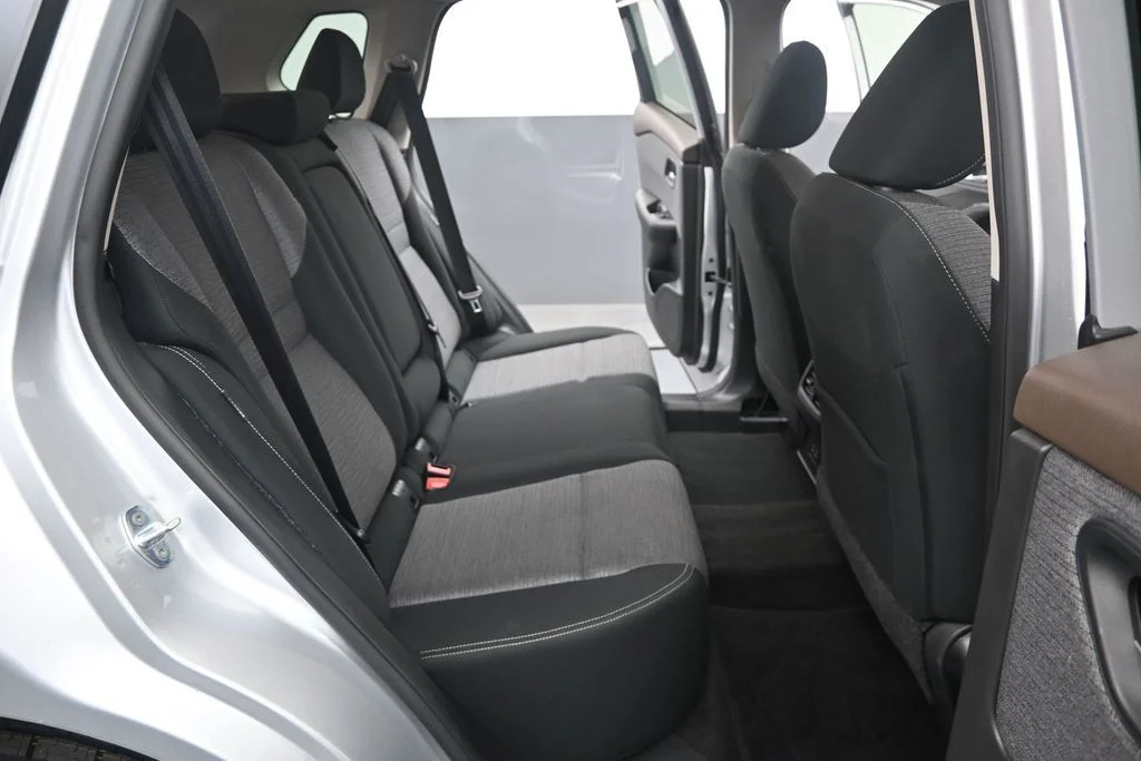 Used 2023 Silver Nissan SV image 32