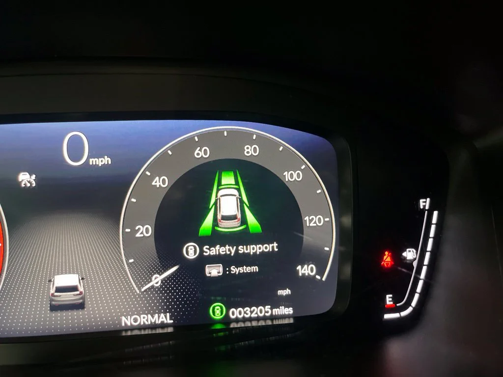 Used 2026 Solar Silver Metallic Honda EX-L image 18