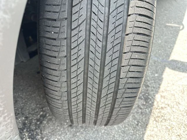 Used 2014 White Ford Titanium image 11