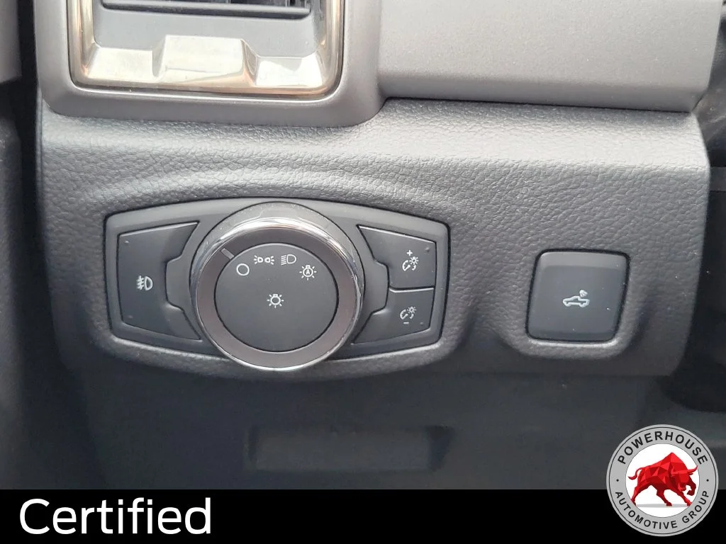 Used 2019 White Ford XLT image 26