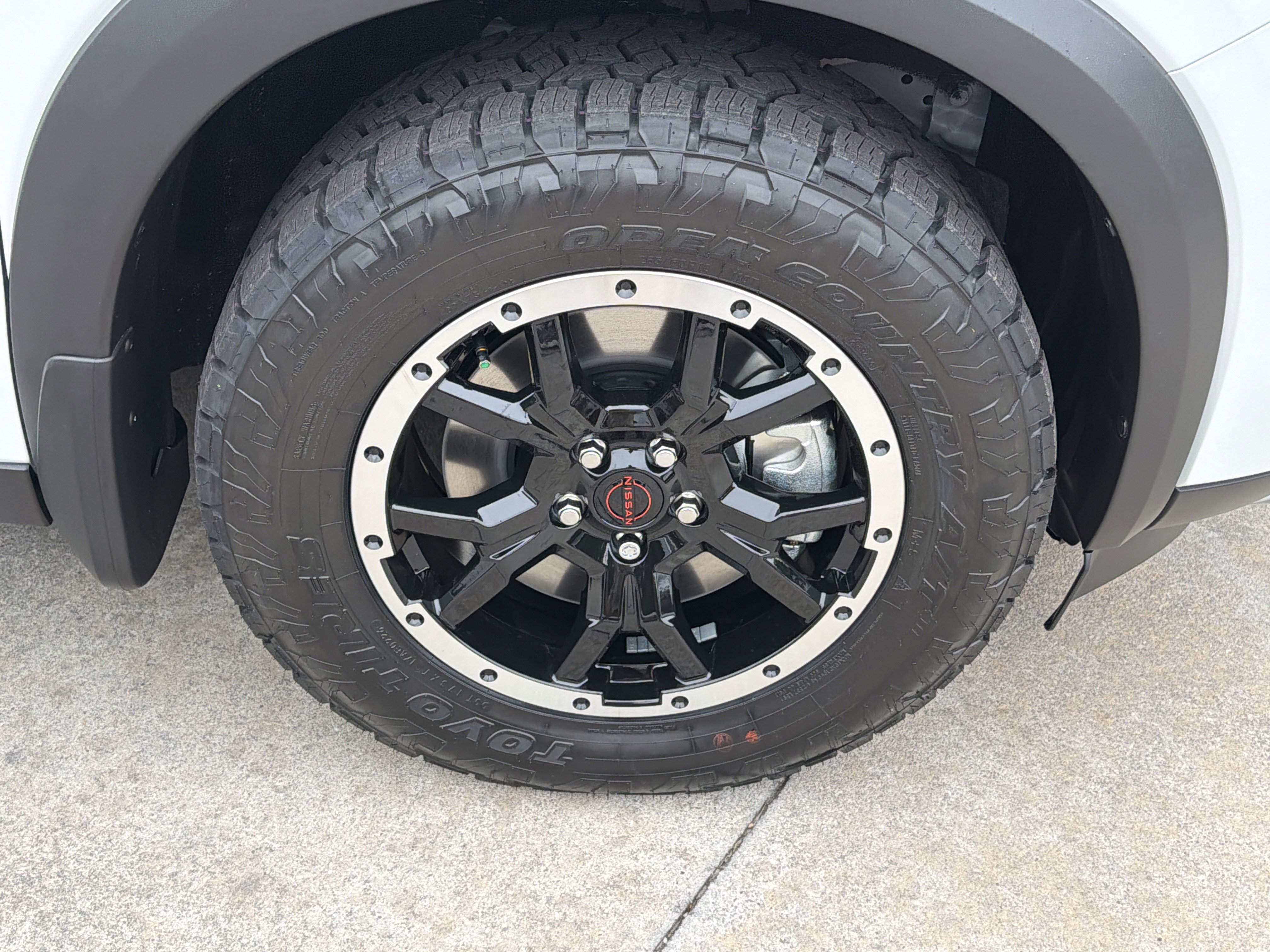New 2026 Everest White Pearl Tricoat Nissan Rock Creek image 13