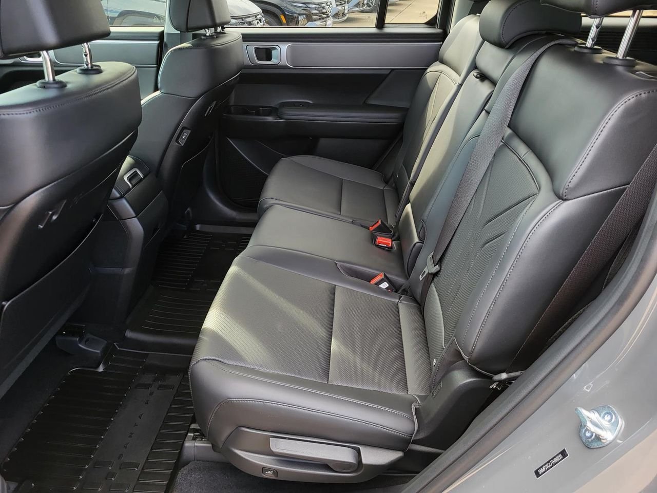 New 2026 Hampton Gray Hyundai SEL FWD image 11