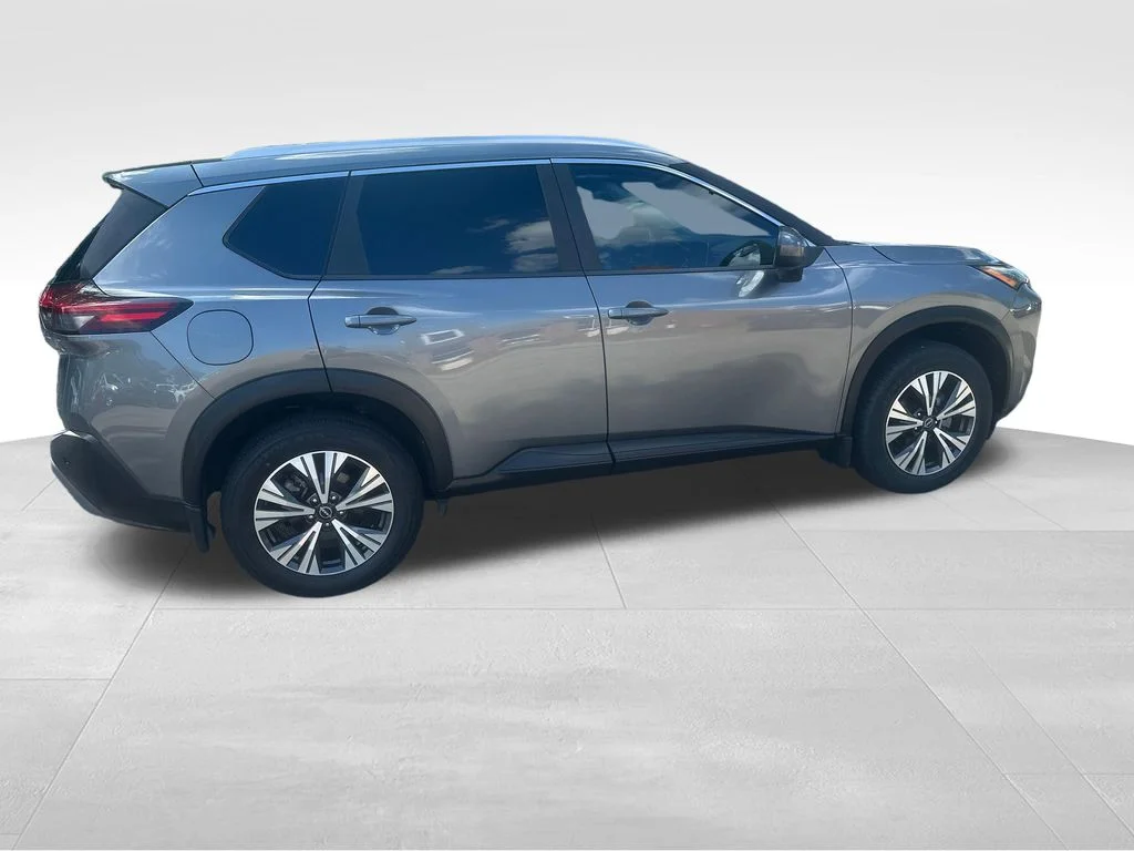 Used 2023 Gray Nissan SV image 31