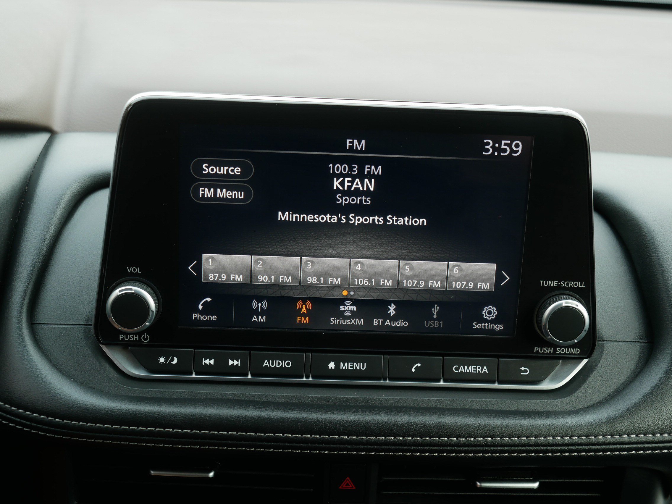 Certified Used 2023 Gun Metallic Nissan SV image 22