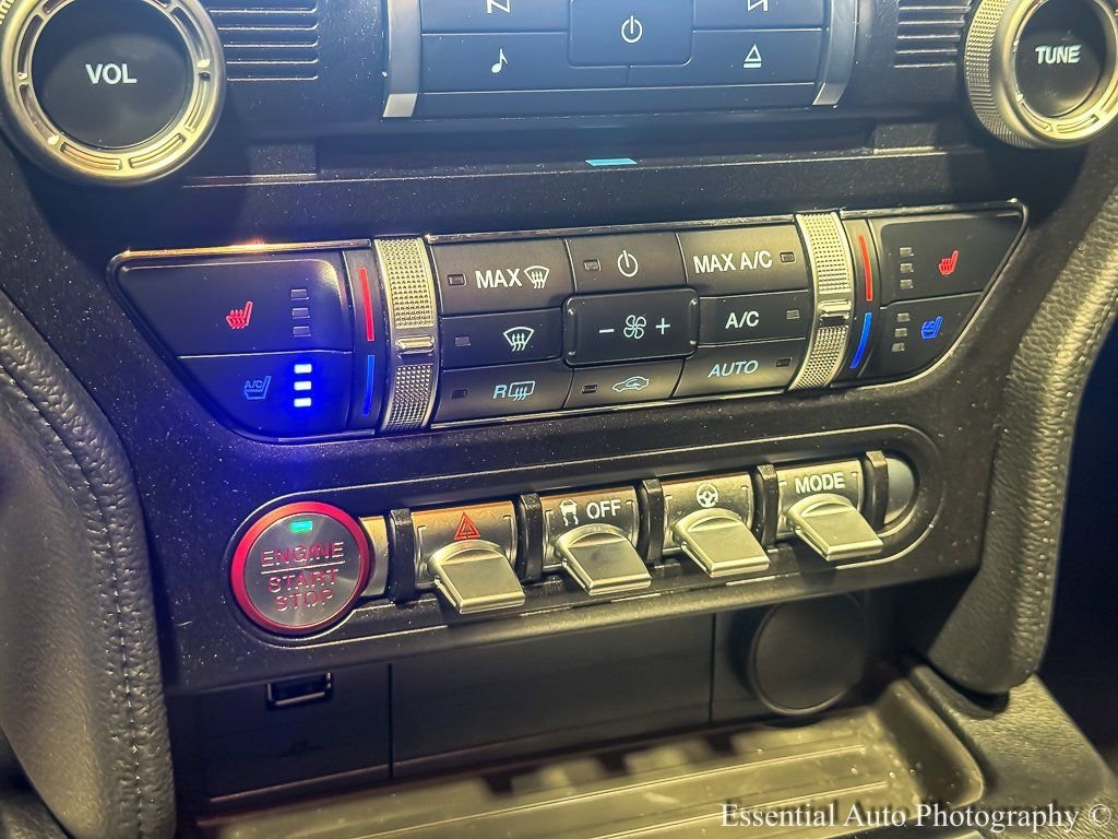 2023 FORD MUSTANG - Image 20