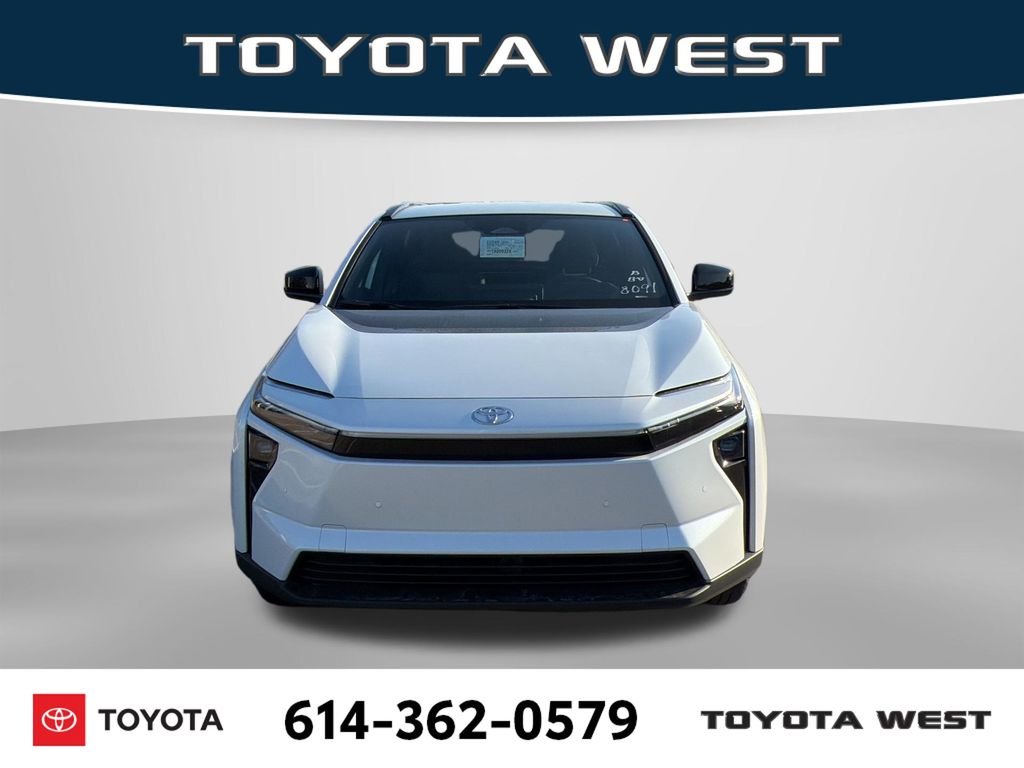 New 2026 Wind Chill Pearl Toyota XLE image 2