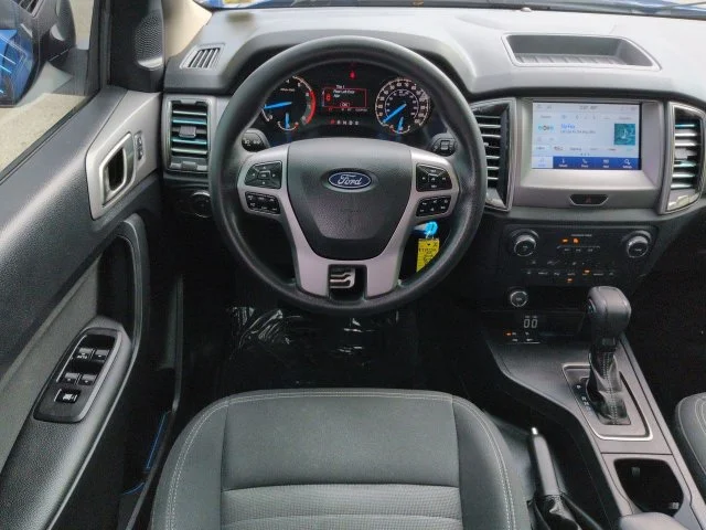 Certified Used 2020 Lightning Blue Ford XLT image 15