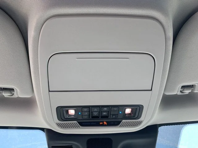 New 2026 Silver Ford MAX Active image 37