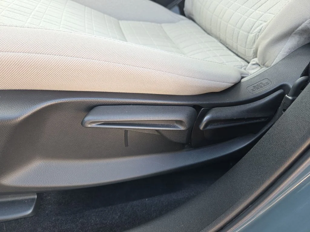 Used 2024 Silver Honda LX image 25