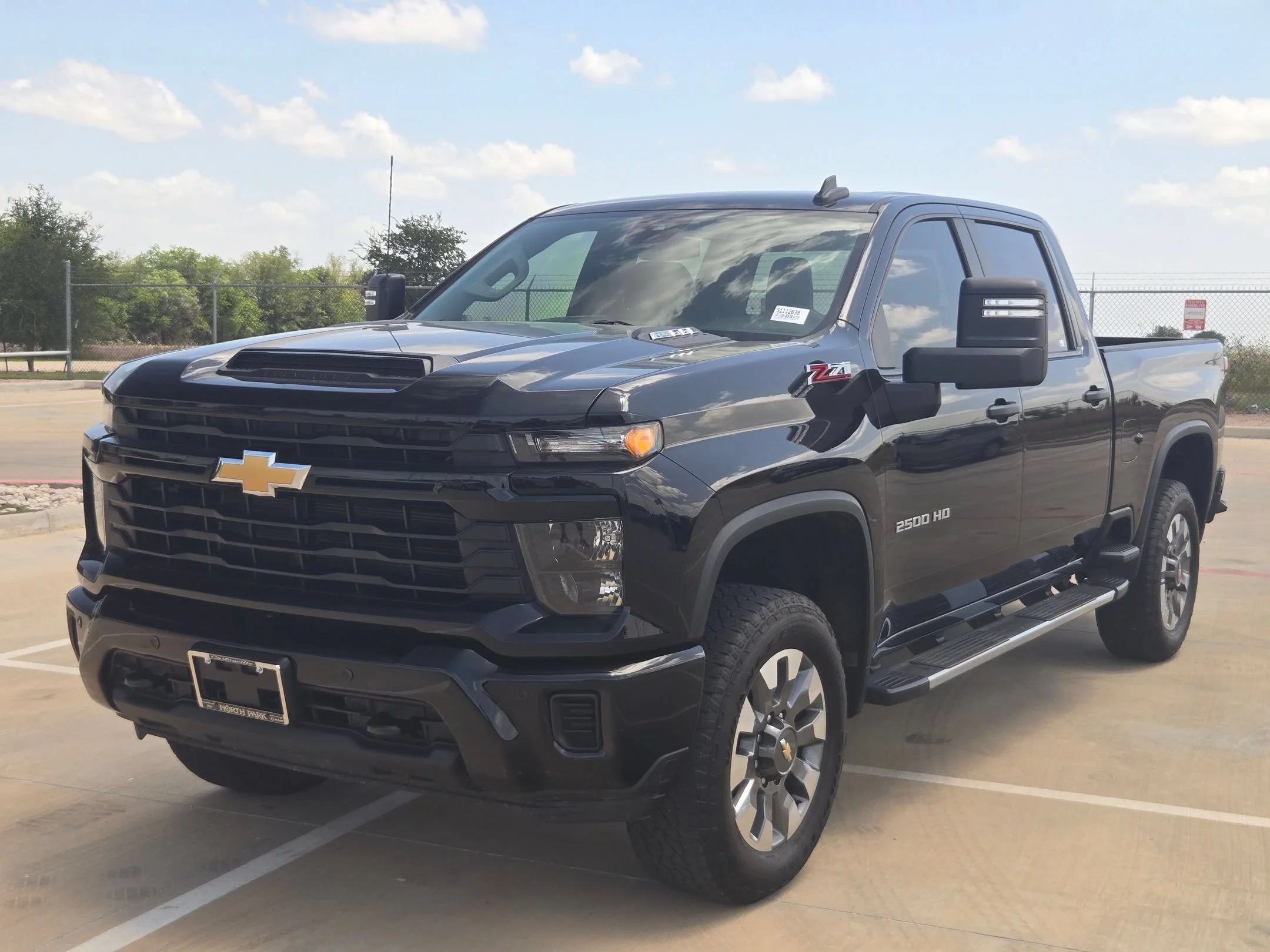 Used 2025 Black Chevrolet Custom image 7