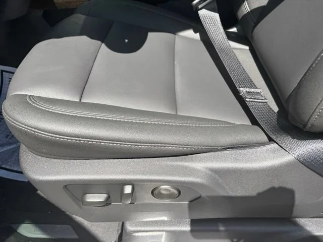 New 2026 Summit White GMC Elevation image 17