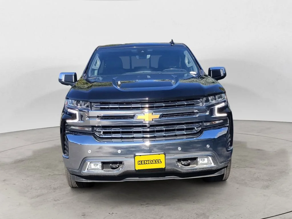 Used 2022 Black Chevrolet LTZ image 8