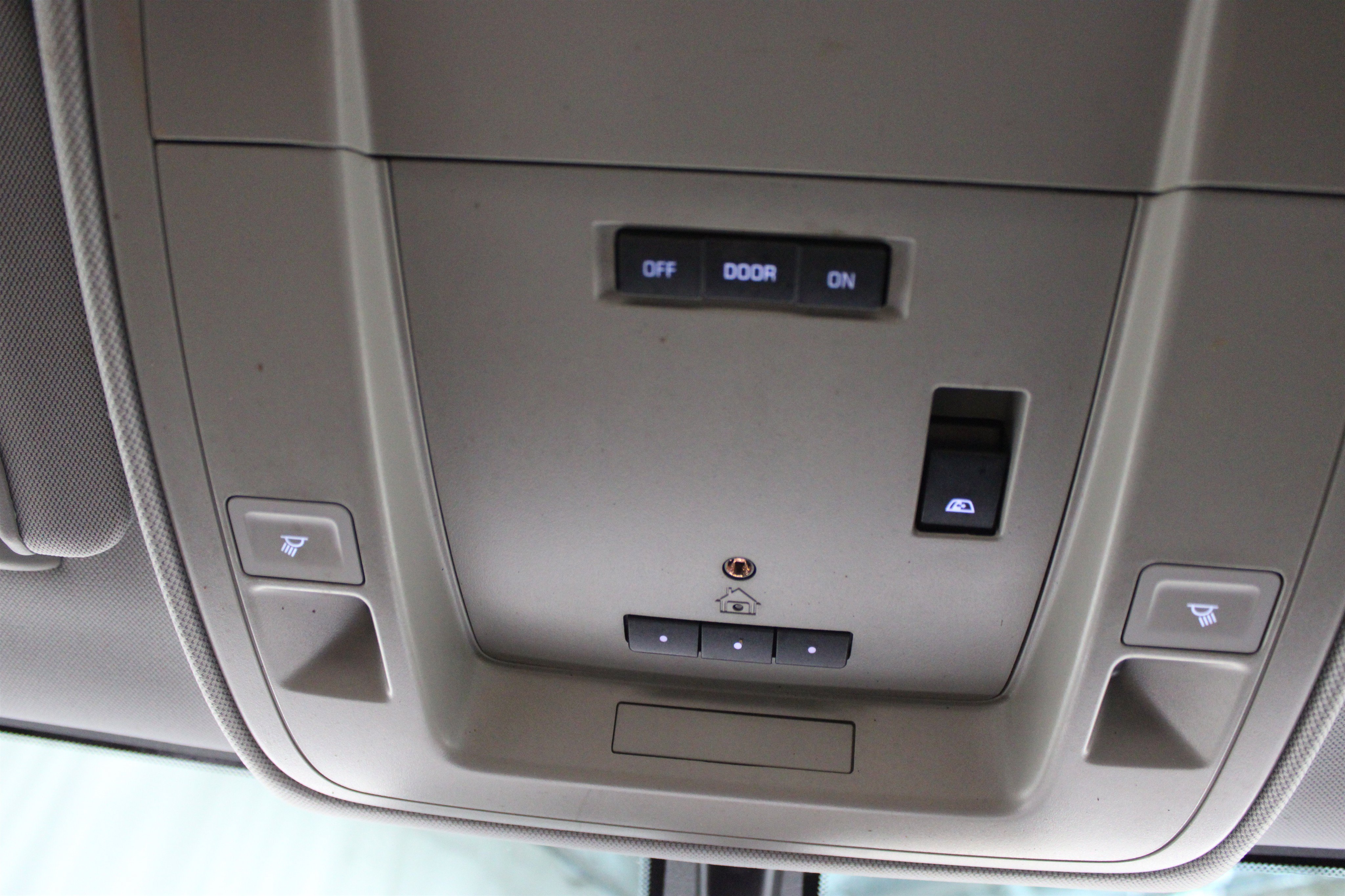Used 2015 Black Chevrolet LTZ image 19