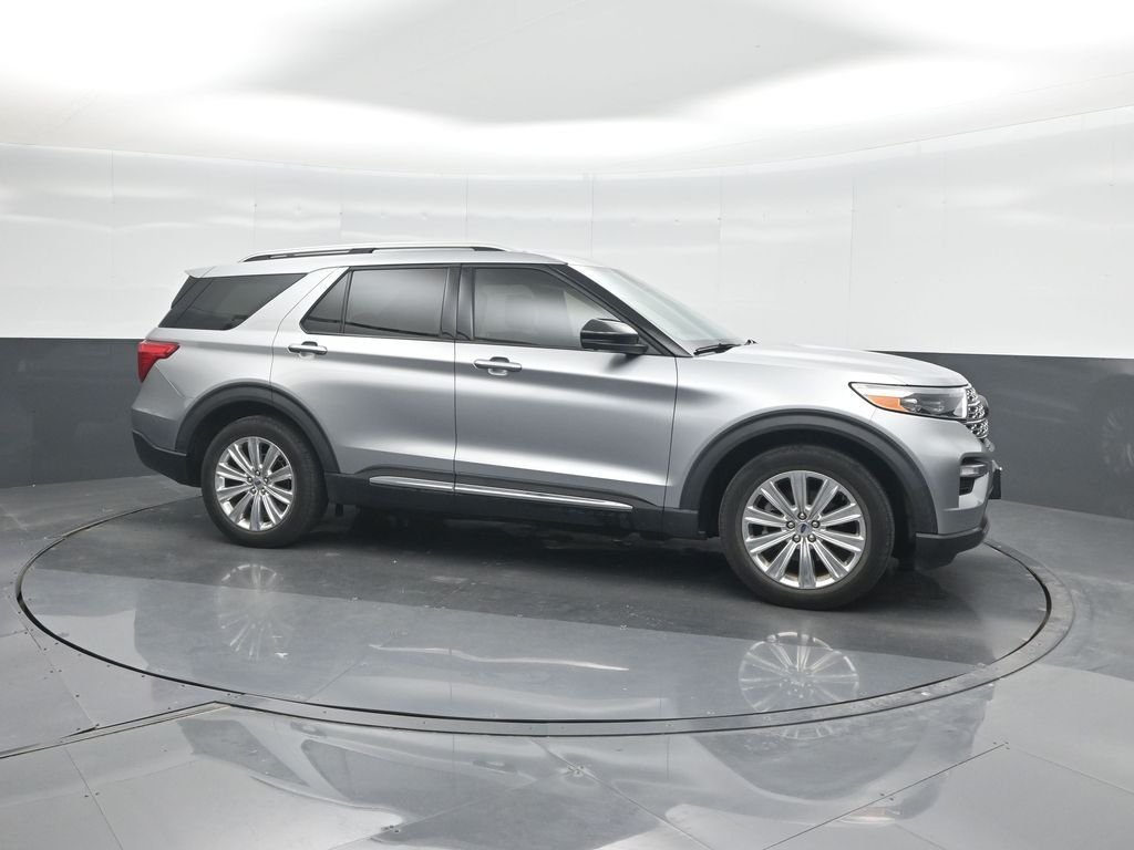 Used 2021 Silver Ford Limited image 11