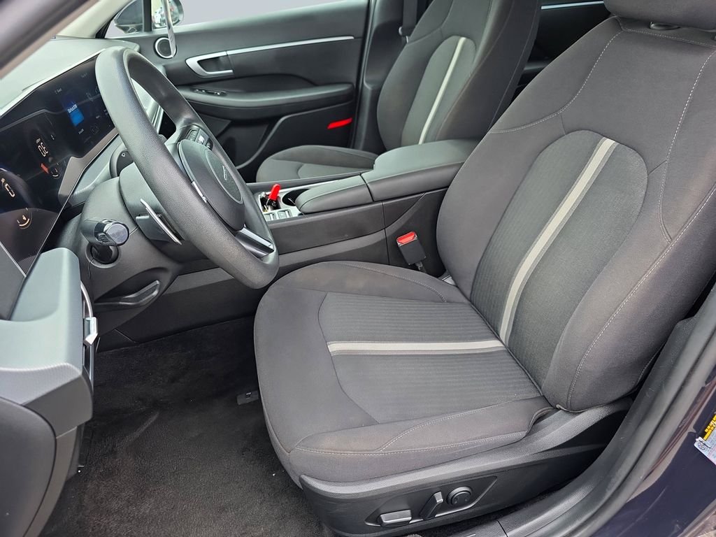 2025 Hyundai Sonata SEL - Photo 11