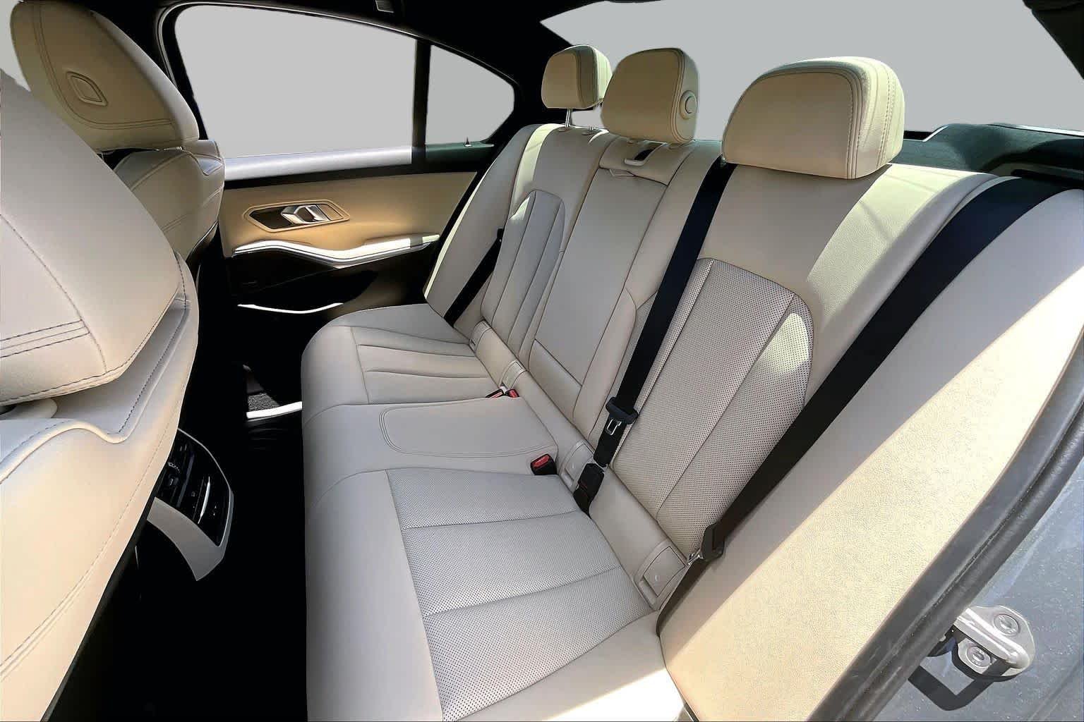 Used 2026 Skyscraper Grey Metallic BMW 330i NA image 18