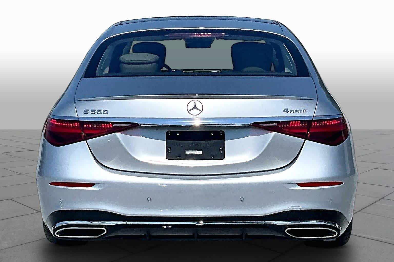 Used 2022 Cirrus Silver Mercedes-Benz S 580 image 5