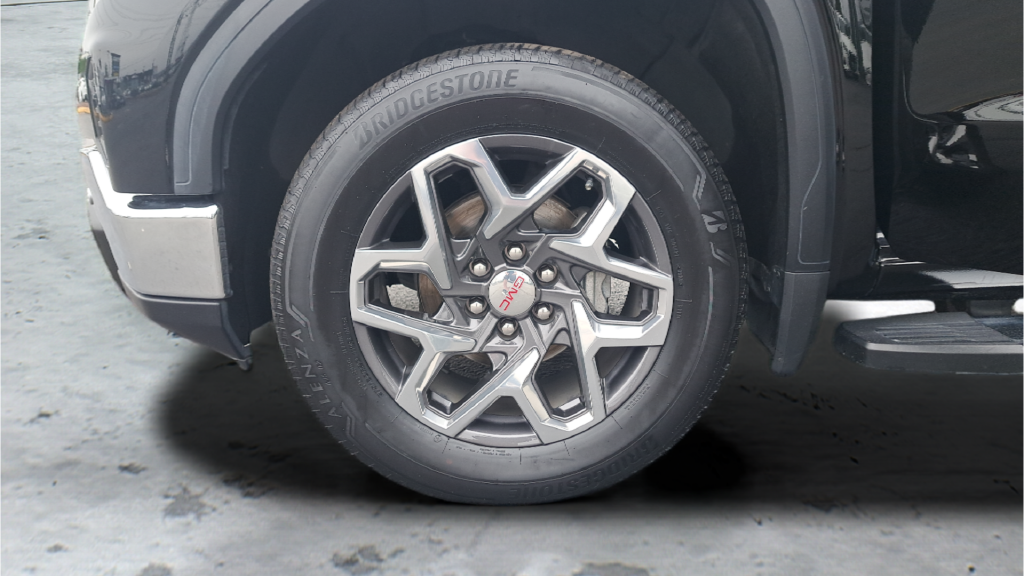 Used 2024 Onyx Black GMC SLT image 27