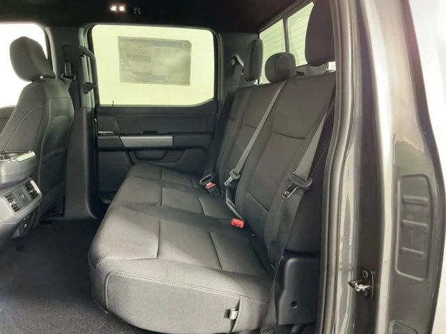 New 2026 Carbonized Gray Metallic Ford XLT image 28