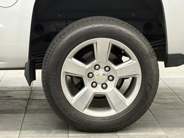 Used 2015 Silver Chevrolet LT image 6