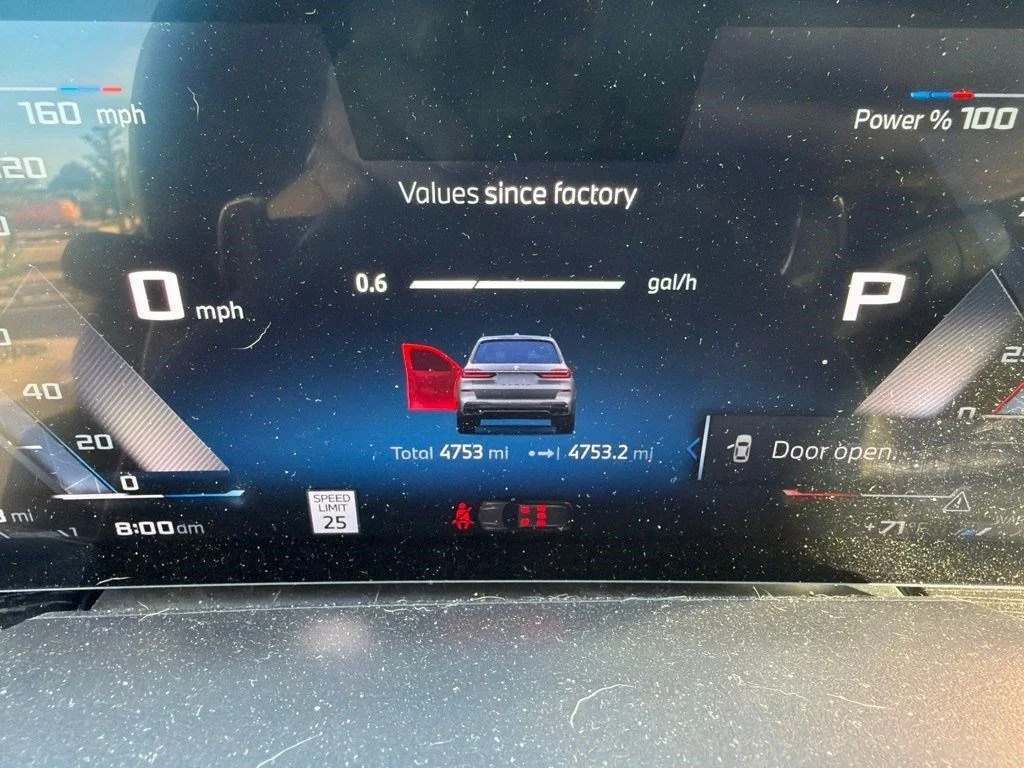 Used 2025 Skyscraper Grey Metallic BMW M60i image 12