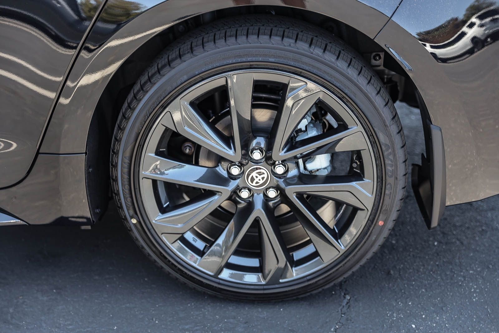 New 2026 Midnight Black Metallic Toyota  SE image 8