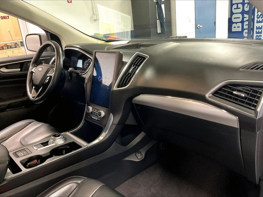 Used 2021 Silver Ford Titanium image 14
