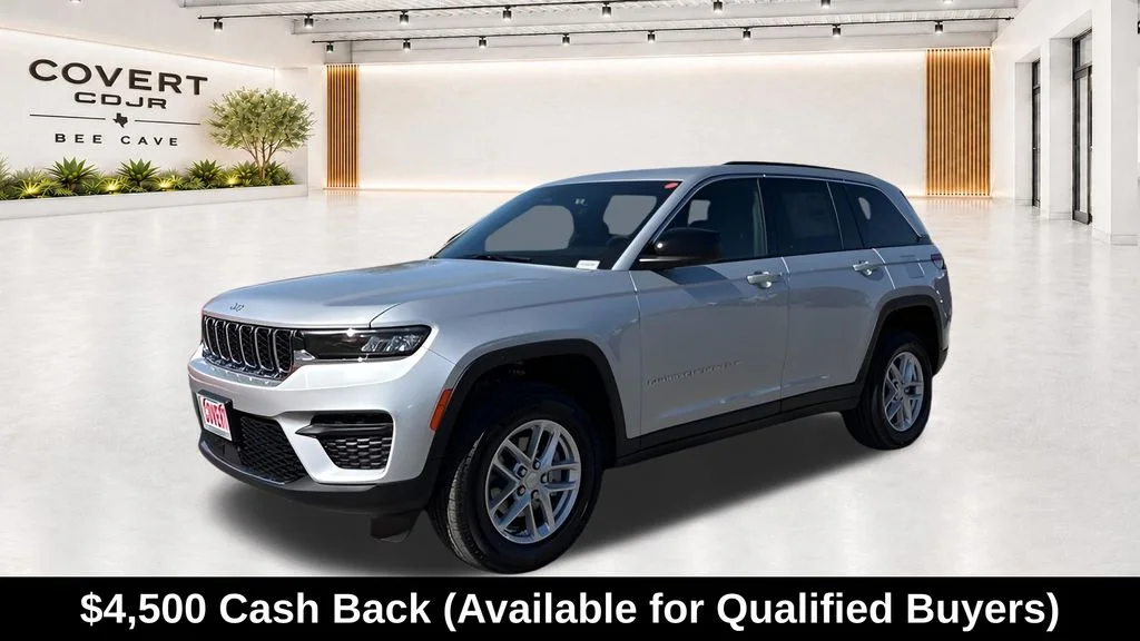New 2026 Silver Zynith Jeep Laredo image 4