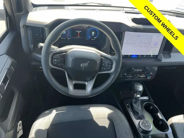 2025 Ford Bronco 4-Door Base - Photo 12