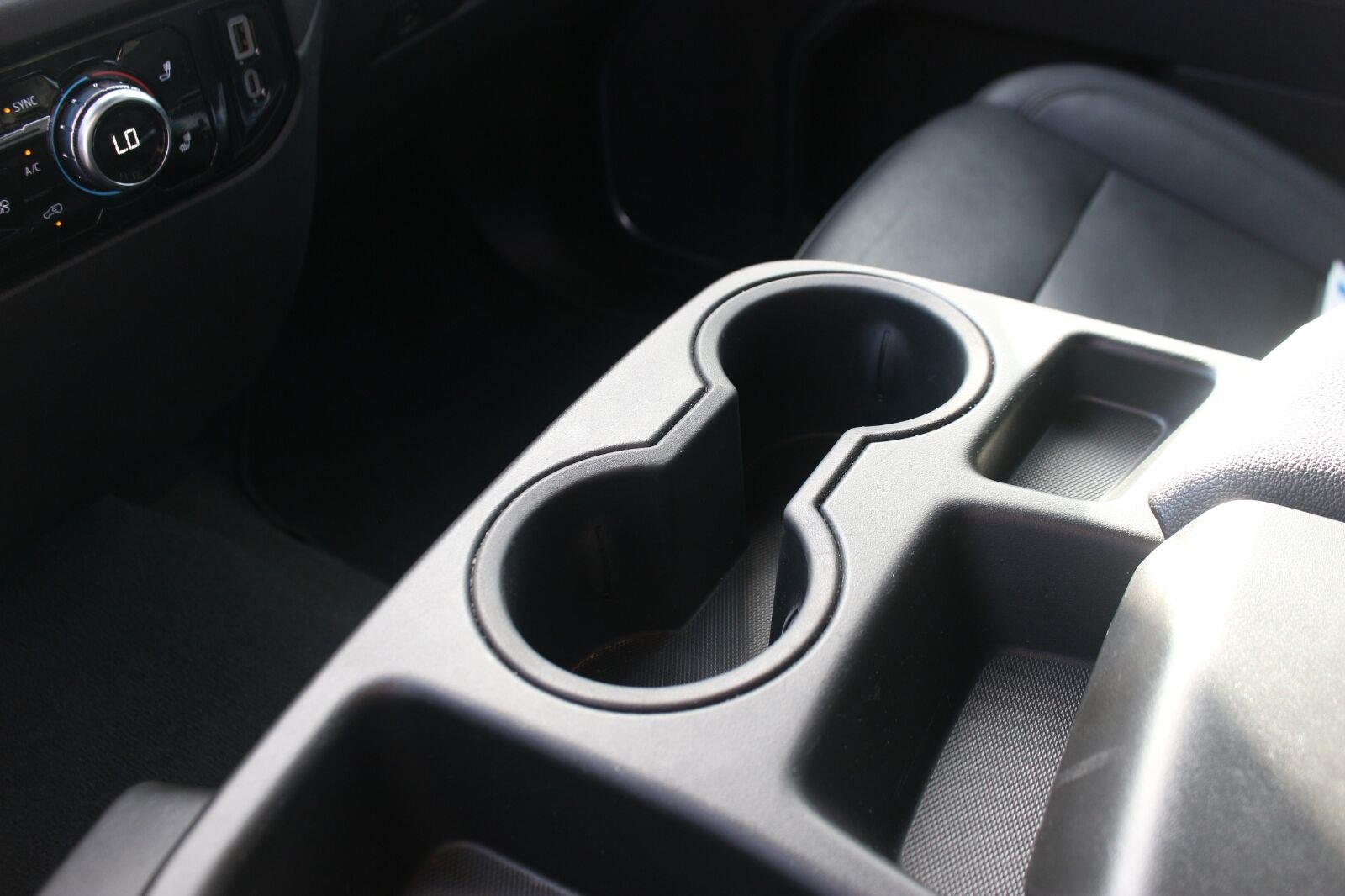 Used 2025 Onyx Black GMC SLT image 24